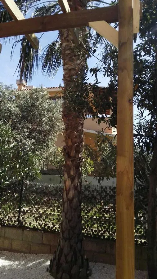 Casa vacanze Appartamento Corallo1 . With Private Garden Olbia